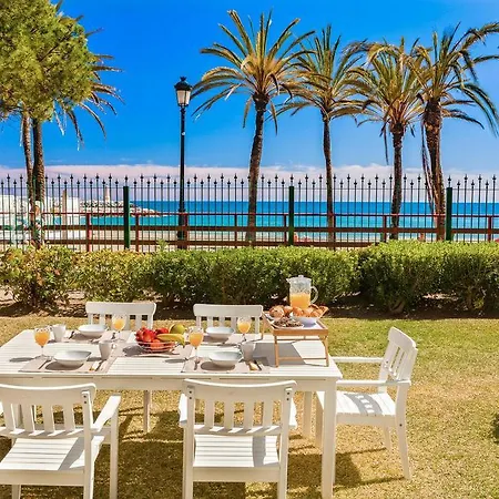 Aparthotel Banus Beach