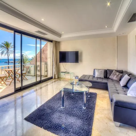 Aparthotel Banus Beach