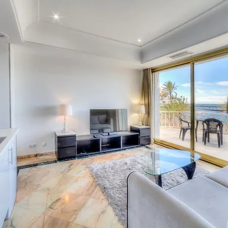 Banus Beach Aparthotel Marbella